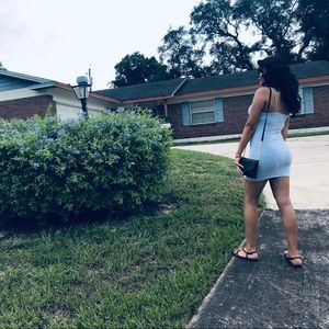 Selling blue dress only worn once